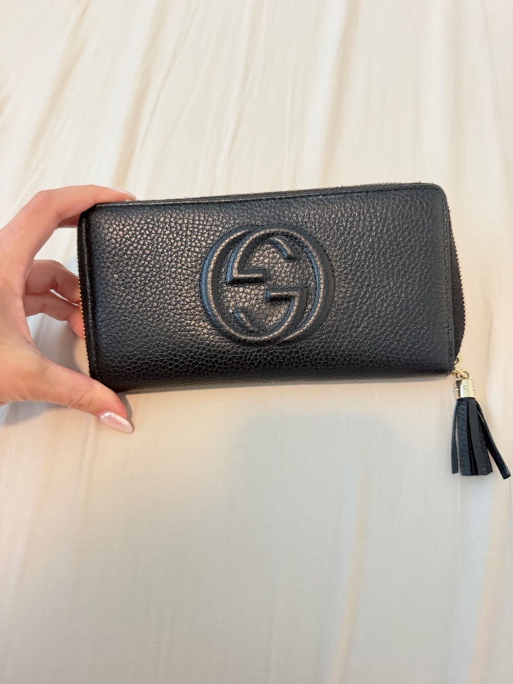 Gucci Black Pebbled Leather Zip Wallet with Tassel Pull